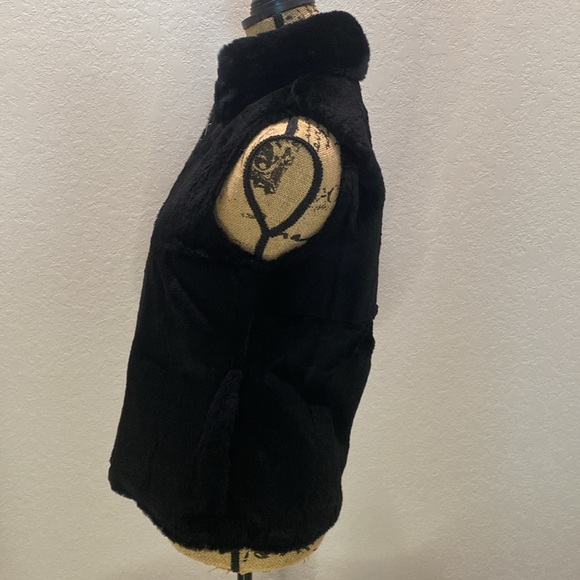 St. John | Jackets & Coats | St John 0 Rabbit Vest | Poshmark